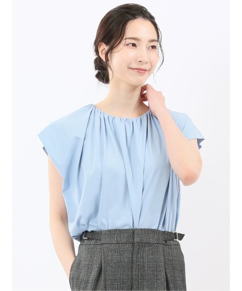 m.f.editorial(エムエフエディトリアル)の「【ストレッチ ややゆったり】m.f.エディトリアル レディース ギャザーネック 半袖 プルオーバー(Tシャツ/カットソー・レディース・パープル/グリーン系その他/アイボリー/サックスブルー・LARGE/MEDIUM)」の4枚目の写真