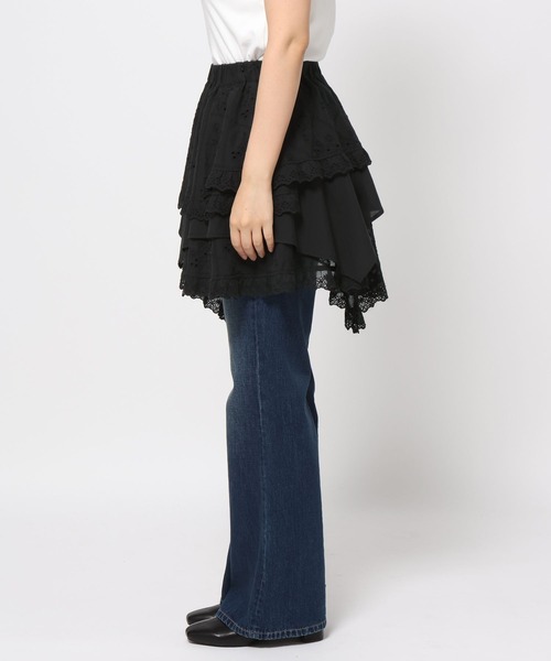 LOWRYS FARM(ローリーズファーム)の「レースティアードミニスカート 581827(スカート・レディース・ブラック/オフホワイト・FREE)」の6枚目の写真