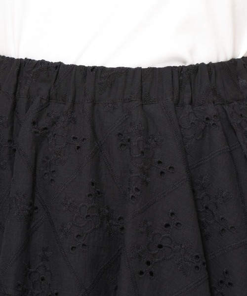 LOWRYS FARM(ローリーズファーム)の「レースティアードミニスカート 581827(スカート・レディース・ブラック/オフホワイト・FREE)」の10枚目の写真