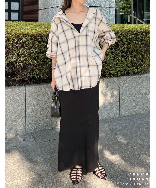 Re:EDIT(リエディ)の「無地orチェック柄フード付きオーバーサイズシャツ(シャツ/ブラウス・レディース・ベージュ/アイボリー系/ブラック/アイボリー・MEDIUM/LARGE)」の11枚目の写真