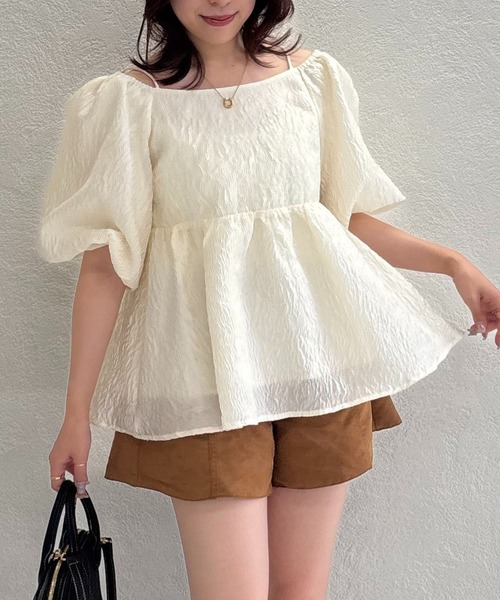 31 Sons de mode（トランテアン　ソン　ドゥ　モード）の「WEB限定 2025秋冬新作 2wayオフショルジャガードブラウス（シャツ/ブラウス・レディース・グレー/ブラック/アイボリー・ﾌﾘ-）」の2枚目の写真