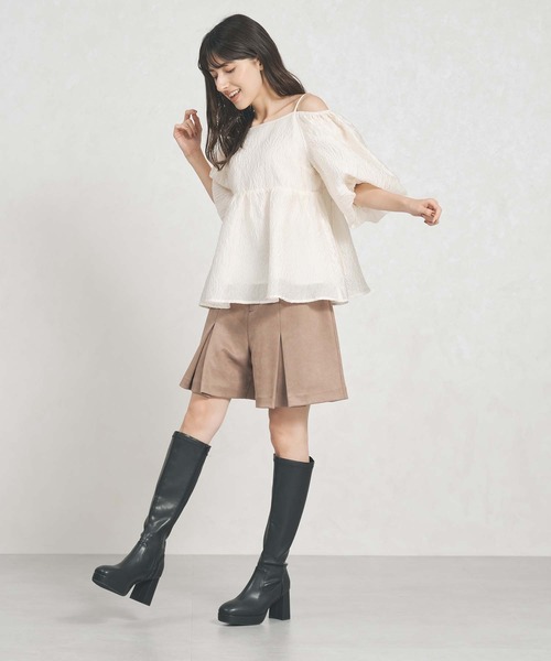 31 Sons de mode（トランテアン　ソン　ドゥ　モード）の「WEB限定 2025秋冬新作 2wayオフショルジャガードブラウス（シャツ/ブラウス・レディース・グレー/ブラック/アイボリー・ﾌﾘ-）」の18枚目の写真