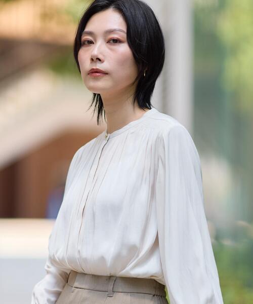 THE SHOP TK （ザ ショップ ティーケー ）の「ヴィンテージサテンギャザーシャツ（シャツ/ブラウス・レディース・オレンジ/スミクロ/アイボリー・13/12）」の4枚目の写真