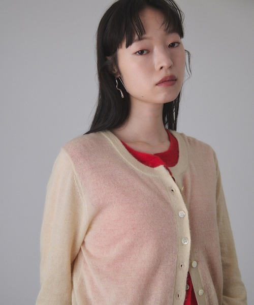 ADAM ET ROPE'（アダムエロペ）の「モヘアミックスセットニットカーディガン（カーディガン/ボレロ・レディース・ダークブラウン/ベージュ/グレー・FREE）」の6枚目の写真