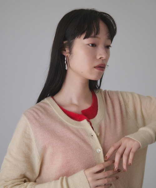 ADAM ET ROPE'（アダムエロペ）の「モヘアミックスセットニットカーディガン（カーディガン/ボレロ・レディース・ダークブラウン/ベージュ/グレー・FREE）」の10枚目の写真