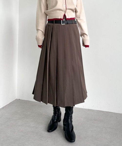 archives(アルシーヴ)の「ベルトプリーツスカート(スカート・レディース・モカ/ブラック/グレー・MEDIUM)」の4枚目の写真