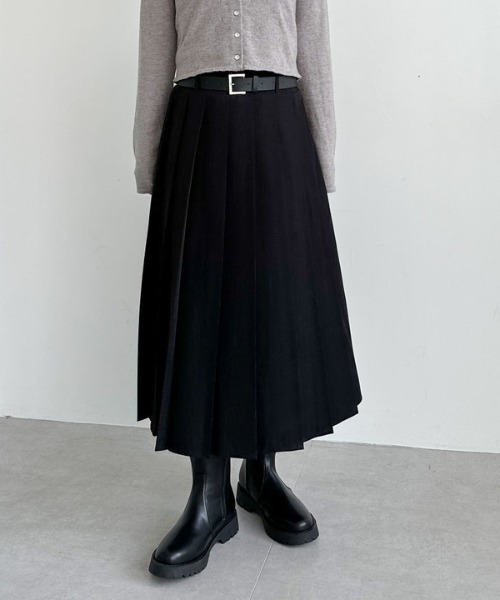 archives(アルシーヴ)の「ベルトプリーツスカート(スカート・レディース・モカ/ブラック/グレー・MEDIUM)」の12枚目の写真