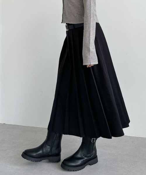 archives(アルシーヴ)の「ベルトプリーツスカート(スカート・レディース・モカ/ブラック/グレー・MEDIUM)」の14枚目の写真