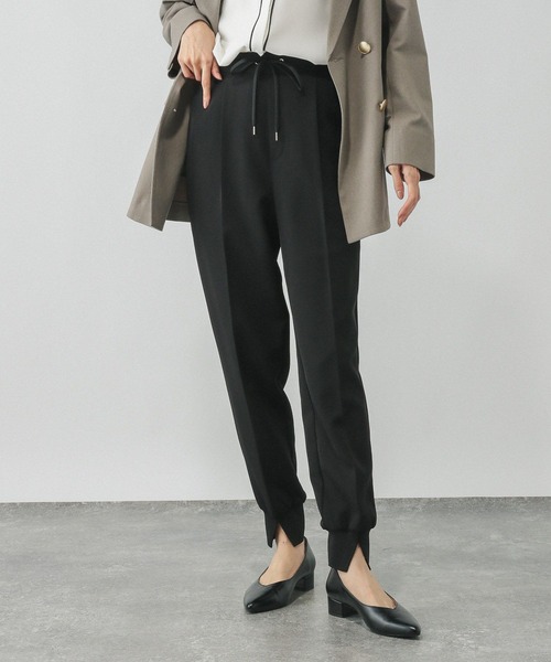GLOBAL WORK(グローバルワーク)の「ウツクシイージーWクロスジョグパンツ/499659(その他パンツ・レディース・ブラック/ネイビー・LARGE/MEDIUM/SMALL)」の5枚目の写真