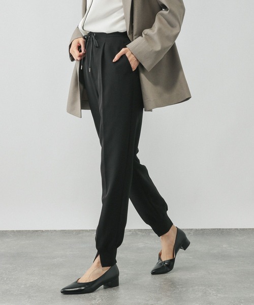 GLOBAL WORK(グローバルワーク)の「ウツクシイージーWクロスジョグパンツ/499659(その他パンツ・レディース・ブラック/ネイビー・LARGE/MEDIUM/SMALL)」の6枚目の写真