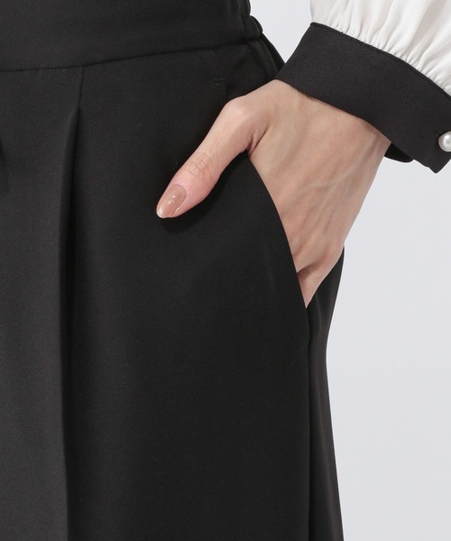 GLOBAL WORK(グローバルワーク)の「ウツクシイージーWクロスジョグパンツ/499659(その他パンツ・レディース・ブラック/ネイビー・LARGE/MEDIUM/SMALL)」の16枚目の写真