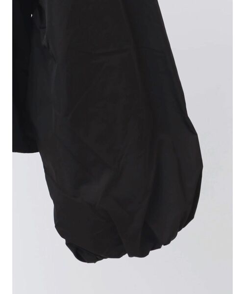 PUMA（プーマ）の「【PUMA】PUMA X ROSE Oversized Half-Zip Padded Jacket（ナイロンジャケット・レディース・ブラック・MEDIUM/SMALL）」の5枚目の写真