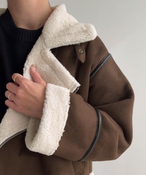 JUNOAH（ジュノア）の「ボアフェイクムートン（ムートンコート・レディース・ブラック/グレイッシュベージュ/ブラウン・MEDIUM/SMALL/LARGE）」の11枚目の写真