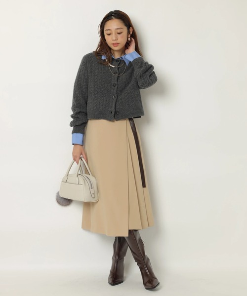 JUSGLITTY（ジャスグリッティー）の「サイドプリーツミディスカート（スカート・レディース・ダークブラウン/キャメル/チャコールグレー・2/1/0）」の11枚目の写真