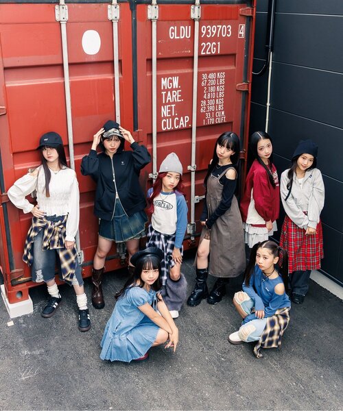 algy（アルジー）の「ボリュームソールロングブーツ（ブーツ・キッズ・ブラック・23.5/22.5/24/23）」の4枚目の写真