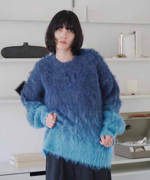 selle glant（セレグランテ）の「GRADIENT WOOL-BLEND KNIT/グラデーションウールブレンドニット（ニット/セーター・メンズ・ネイビー/ダークブラウン/ボルドー/ブルー/ダークオレンジ/アイボリー/ブラック/ブルーグリーン・SMALL/MEDIUM/LARGE）」の9枚目の写真