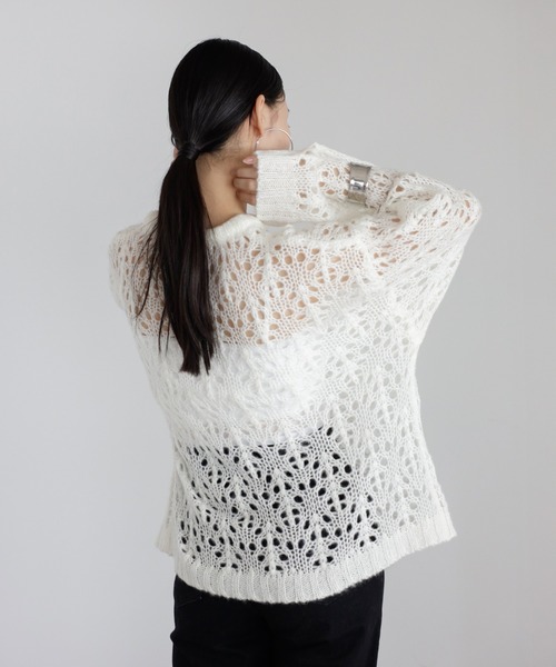 ENC（エンク）の「acrylic mohair low gauge knit / 透かし柄編みアクリルモヘアニット（ニット/セーター・レディース・ダークグレー/アイボリー/ベージュ系その他・FREE）」の11枚目の写真