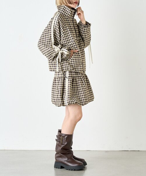 w closet（ダブルクローゼット）の「チェックラインバルーンスカパン（スカート・レディース・ブラック/レッド・FREE）」の6枚目の写真