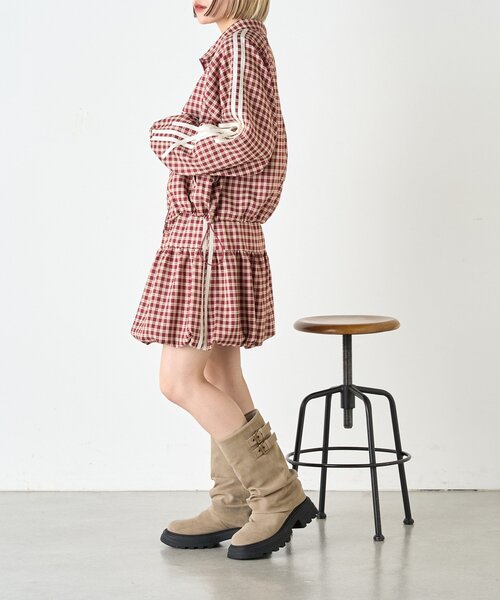w closet（ダブルクローゼット）の「チェックラインバルーンスカパン（スカート・レディース・ブラック/レッド・FREE）」の3枚目の写真