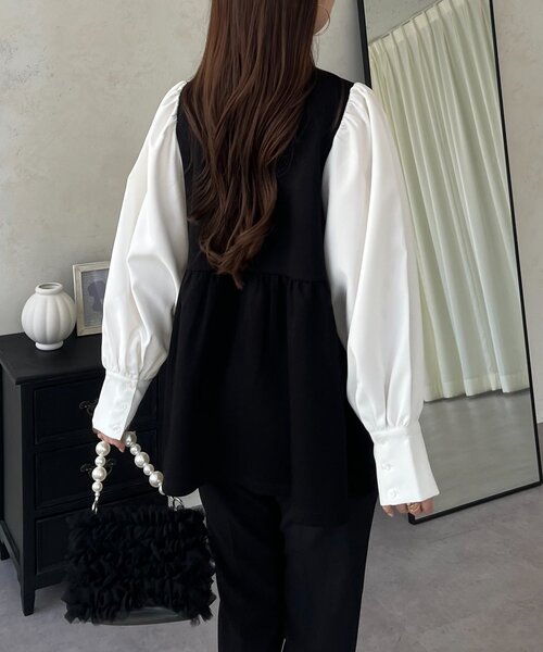 prose verse(プロズヴェール)の「パールボタンドッキングペプラムブラウス(シャツ/ブラウス・レディース・ブラック・LARGE/MEDIUM)」の9枚目の写真