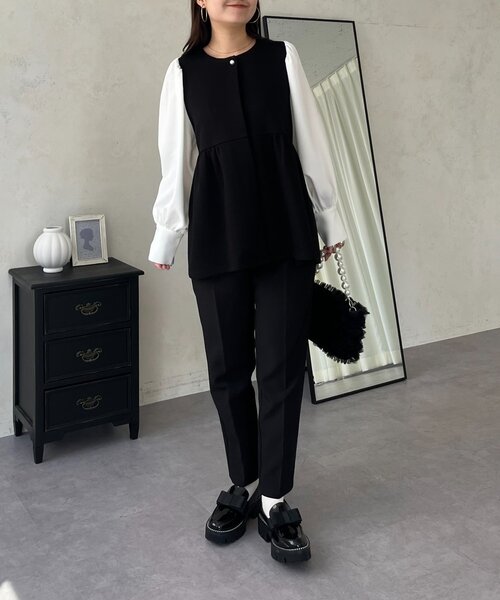 prose verse(プロズヴェール)の「パールボタンドッキングペプラムブラウス(シャツ/ブラウス・レディース・ブラック・LARGE/MEDIUM)」の14枚目の写真