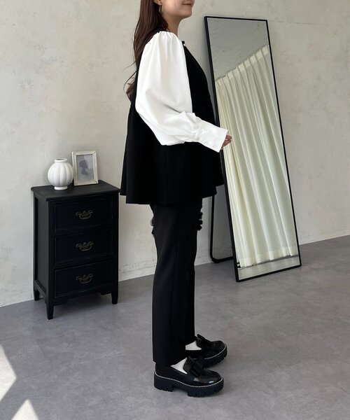 prose verse(プロズヴェール)の「パールボタンドッキングペプラムブラウス(シャツ/ブラウス・レディース・ブラック・LARGE/MEDIUM)」の20枚目の写真