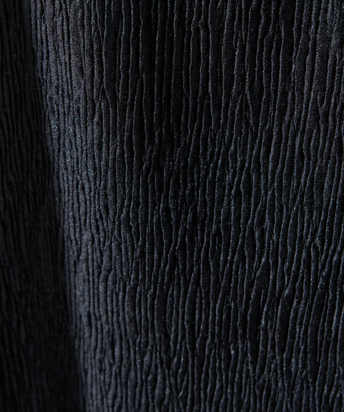 ABAHOUSE（アバハウス）の「ベロアプリーツ ニットポロシャツ / オーバーサイズ（ポロシャツ・メンズ・ブラウン/ネイビー/ブラック・46/48）」の22枚目の写真