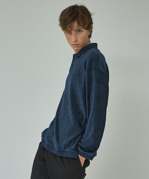 ABAHOUSE（アバハウス）の「ベロアプリーツ ニットポロシャツ / オーバーサイズ（ポロシャツ・メンズ・ブラウン/ネイビー/ブラック・46/48）」の6枚目の写真