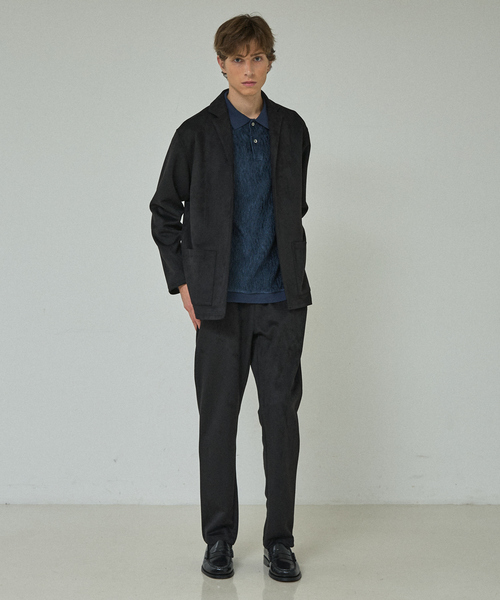 ABAHOUSE（アバハウス）の「ベロアプリーツ ニットポロシャツ / オーバーサイズ（ポロシャツ・メンズ・ブラウン/ネイビー/ブラック・46/48）」の9枚目の写真