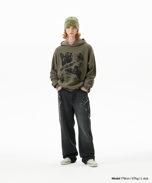 MAHAGRID(マハグリッド)の「『mahagrid/マハグリッド』 BUZZ KID HOODIE/バズキッドデザイン プルオーバーパーカー(パーカー・レディース・カーキ/チャコールグレー・L/M/S)」の10枚目の写真