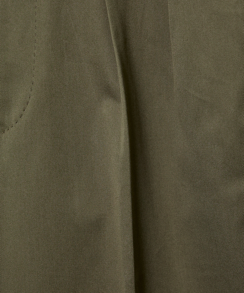 DESIGNWORKS(デザインワークス)の「【Fumiya Hirono/フミヤヒラノ】2インプリーツ スラックス Burlington(スラックス・メンズ・ホワイト/カーキ・36/38/40)」の3枚目の写真