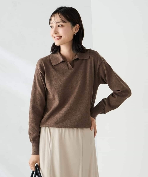 a.v.v(アーヴェヴェ)の「襟付きスキッパーニット(ニット/セーター・レディース・ミント/ブラウン・38)」の15枚目の写真