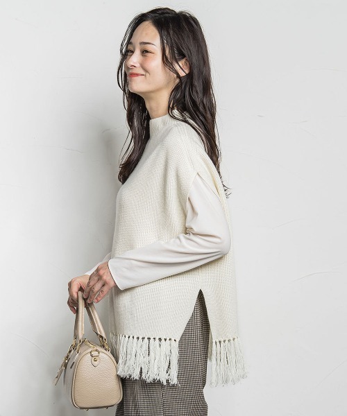 LAUTREAMONT(ロートレアモン)の「カシミヤシルクフリンジベスト(ニット/セーター・レディース・キャメル/オフホワイト・9号)」の12枚目の写真