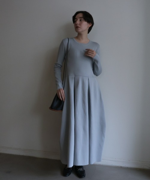 MAISON ELLIE(メゾンエリー)の「tuck A line knit one-piece(ワンピース・レディース・ベージュ/ブラック/グレー・FREE)」の13枚目の写真