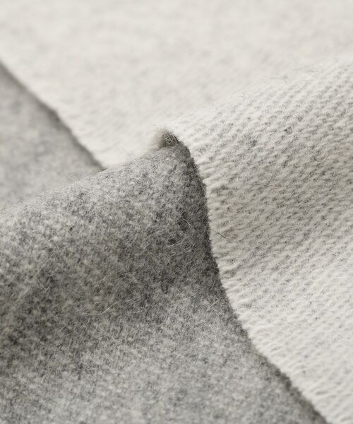 tk.TAKEO KIKUCHI(ティーケータケオキクチ)の「【カシミヤ100%】ピュアカシミヤリバーシブルマフラー(マフラー・メンズ・ボルドー/ブルーグリーン/アイボリー/ブルー系その他/ブラック・00)」の12枚目の写真