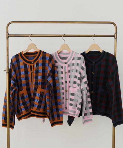 Unitage（ユニテージ）の「チェックニットカーディガン（カーディガン/ボレロ・レディース・ダークグリーン/ピンク/オレンジ・FREE）」の12枚目の写真
