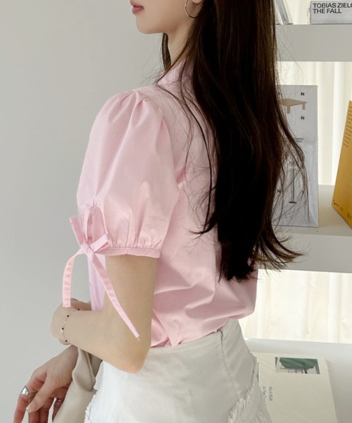 Ada.(エイダ)の「丸襟 ピンタックデザイン パフスリーブブラウス(シャツ/ブラウス・レディース・ブルー/ホワイト/ピンク/イエロー・FREE)」の15枚目の写真