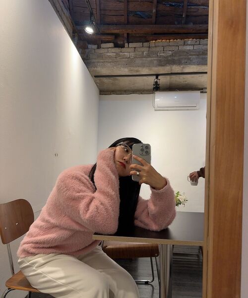 DIMITRI BLACK（ディミトリブラック）の「エッセンシャルヘアリーラウンドニット_ピンク（ニット/セーター・レディース・その他・SMALL/MEDIUM/LARGE/X-LARGE）」の10枚目の写真