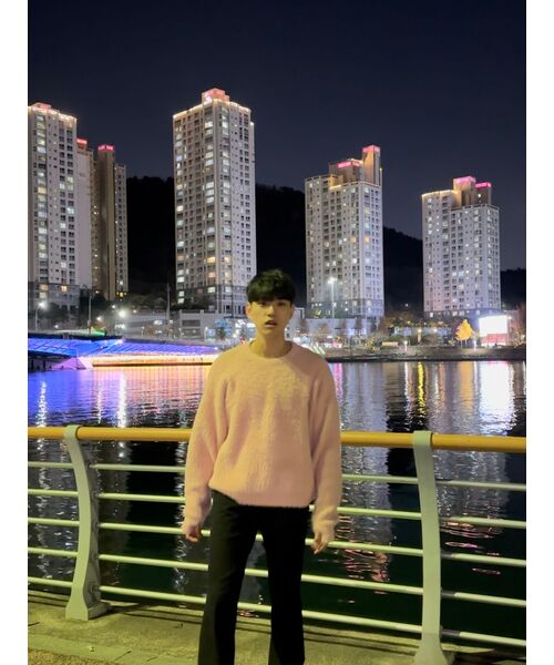 DIMITRI BLACK（ディミトリブラック）の「エッセンシャルヘアリーラウンドニット_ピンク（ニット/セーター・レディース・その他・SMALL/MEDIUM/LARGE/X-LARGE）」の12枚目の写真