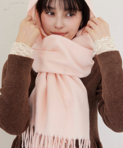 VIS（ビス）の「なめらかタッチ刺繍入りストール（ストール/ショール・レディース・ライトグレー/ベージュ/ピンク系その他2/ブラック/オフホワイト・FREE）」の5枚目の写真