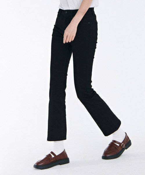 CHASECULT(チェイスカルト)の「レディース ブラックヒドンバンディングブーツカットデニムパンツ-CAZG2351B03(デニムパンツ・レディース・ブラック・67/74)」の3枚目の写真