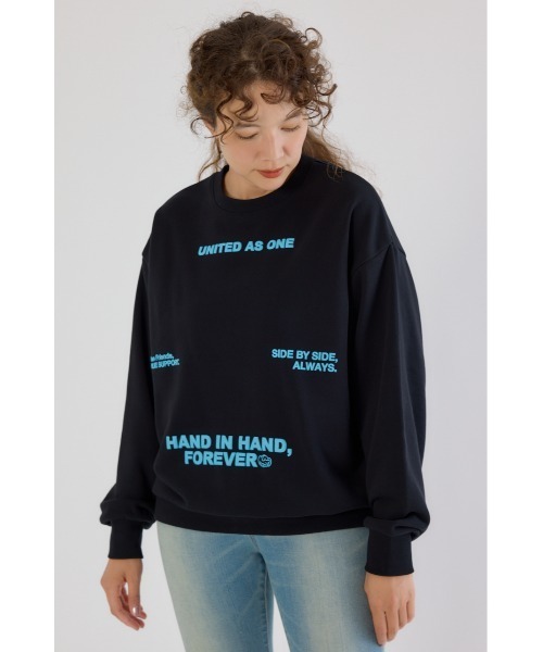 RODEO CROWNS WIDE BOWL（ロデオクラウンズワイドボウル）の「メッセージスウェットトップス（スウェット・レディース・ブラック/オレンジ/ブルー・FREE）」の4枚目の写真