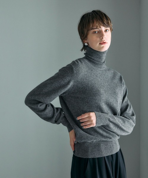 N.O.R.C(ノーク)の「【CASHMERE100%】カシミヤタートルネックニット(ニット/セーター・レディース・チャコール/ベージュ/ブラック/サックスブルー/ライラック・フリー)」の9枚目の写真
