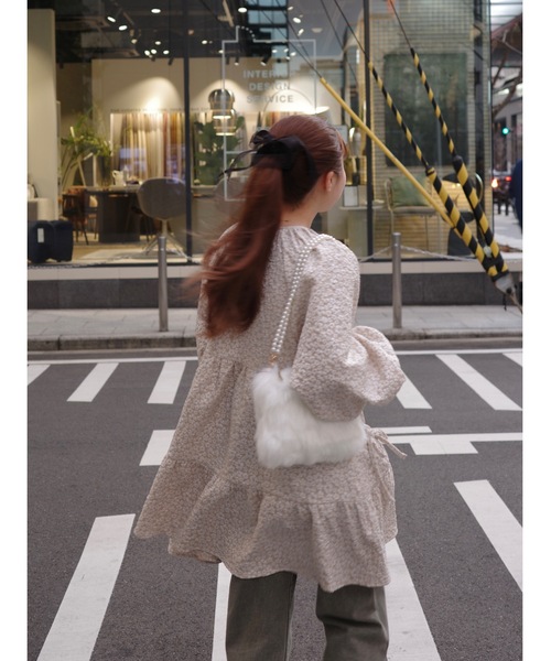 jumelle（ジュメロ）の「velour ribbon shushu（シュシュ・レディース・ブラック・FREE）」の8枚目の写真