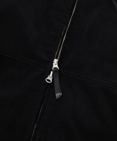 COVERNAT（カバーナット）の「Cロゴコーデュロイフードパーカージャケットブラック（パーカー・レディース・その他・SMALL/MEDIUM/LARGE/X-LARGE）」の9枚目の写真