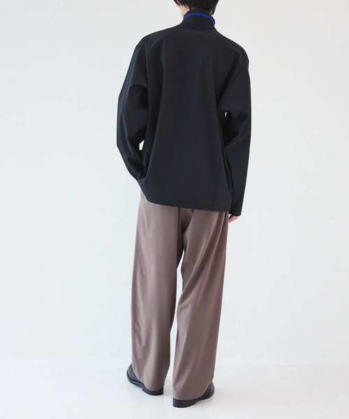 UJOH（ウジョー）の「【UJOH HOMME】Tape-Belt 1 Tuck PNT（スラックス・メンズ・ブラック/ベージュ・4/5）」の5枚目の写真