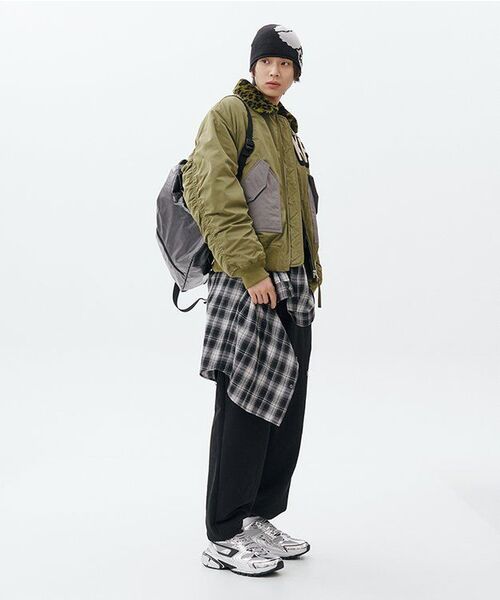 BATIP(バティップ)の「クラシックロゴワイドジョガーパンツブラック(スウェットパンツ・メンズ・その他・MEDIUM/LARGE/X-LARGE)」の5枚目の写真
