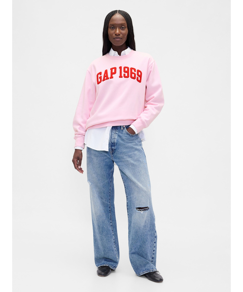 GAP(ギャップ)の「ヴィンテージソフト GAPロゴ チュニック スウェットシャツ(スウェット・レディース・ブラック/ピンク/ブラウン/レッド・S/M/XS/L/XL/XXS)」の6枚目の写真
