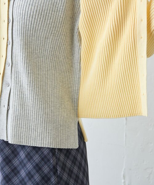 CIAOPANIC TYPY（チャオパニックティピー）の「【マイナス3kg見え】レイヤードライクマルチウェイ配色リブニットカーデ（カーディガン/ボレロ・レディース・サックスブルー/レッド/ブラック/グレー/ブラウン/イエロー・ONE SIZE）」の19枚目の写真