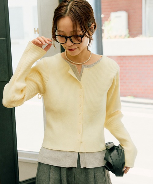 CIAOPANIC TYPY(チャオパニックティピー)の「【マイナス3kg見え】レイヤードライクマルチウェイ配色リブニットカーデ(カーディガン/ボレロ・レディース・サックスブルー/レッド/ブラック/グレー/ブラウン/イエロー・ONE SIZE)」の11枚目の写真